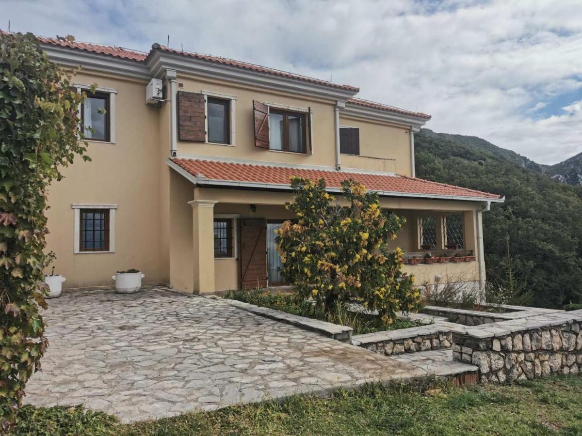 Lux Villa Provence Budva Luaran gambar