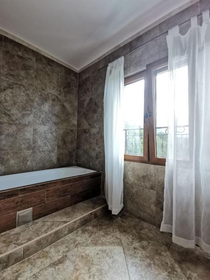 Lux Villa Provence Budva Luaran gambar